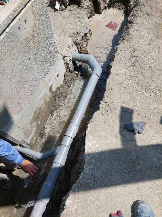 興達電廠土木建築裝修工程-水處理廠地面層排水管配置的第4張圖片